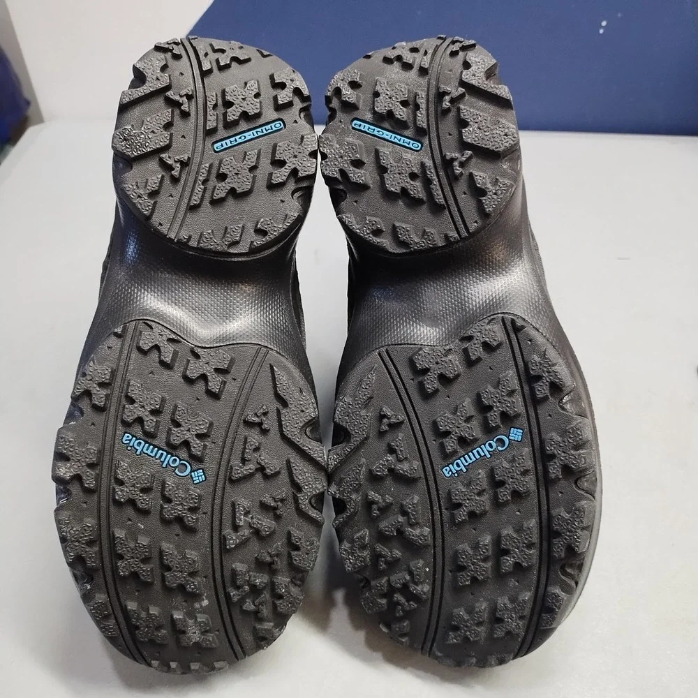 Columbia Rope Tow III Snow Boots Youth Size 7 Black Gray Waterproof BY1322-010